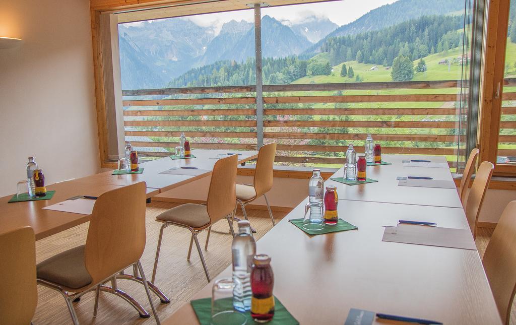 Hotel Dunza Burserberg Bagian luar foto