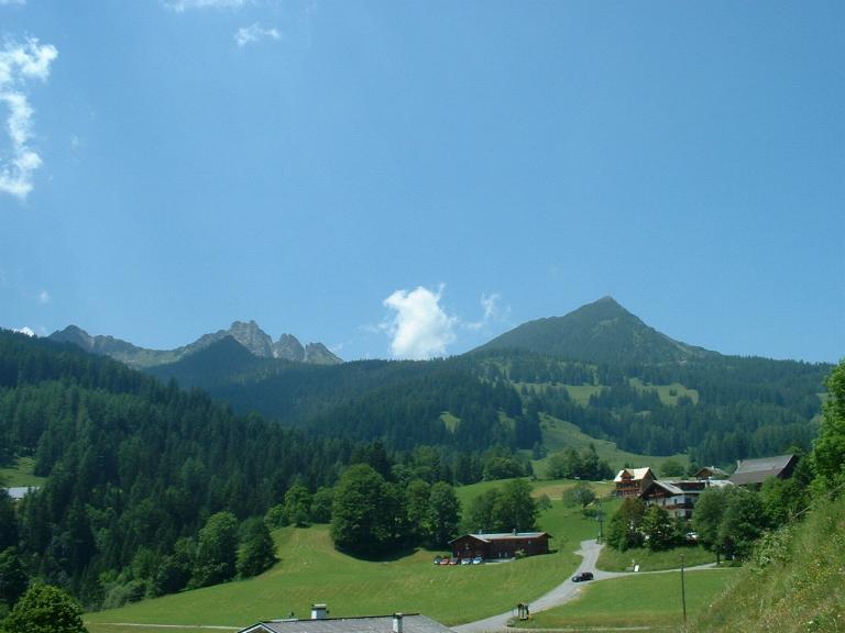 Hotel Dunza Burserberg Bagian luar foto