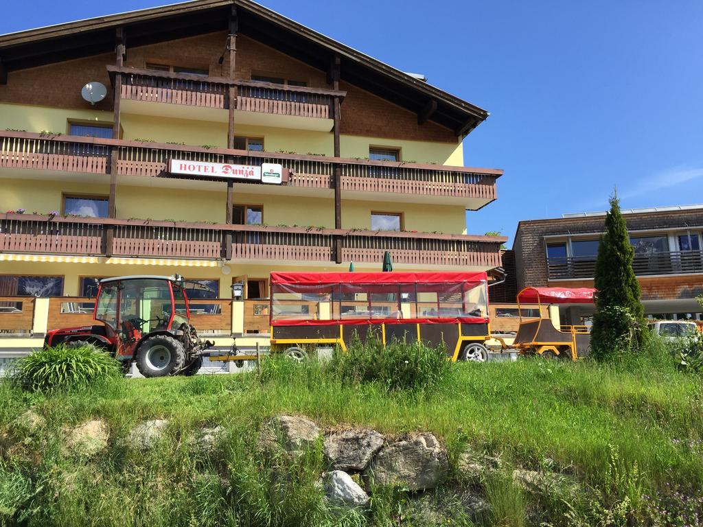 Hotel Dunza Burserberg Bagian luar foto
